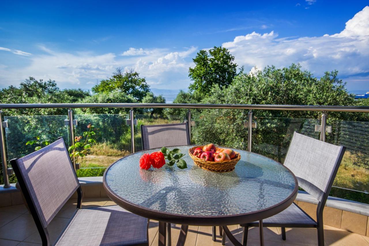 Bivas Apartments Ліменас Екстер'єр фото