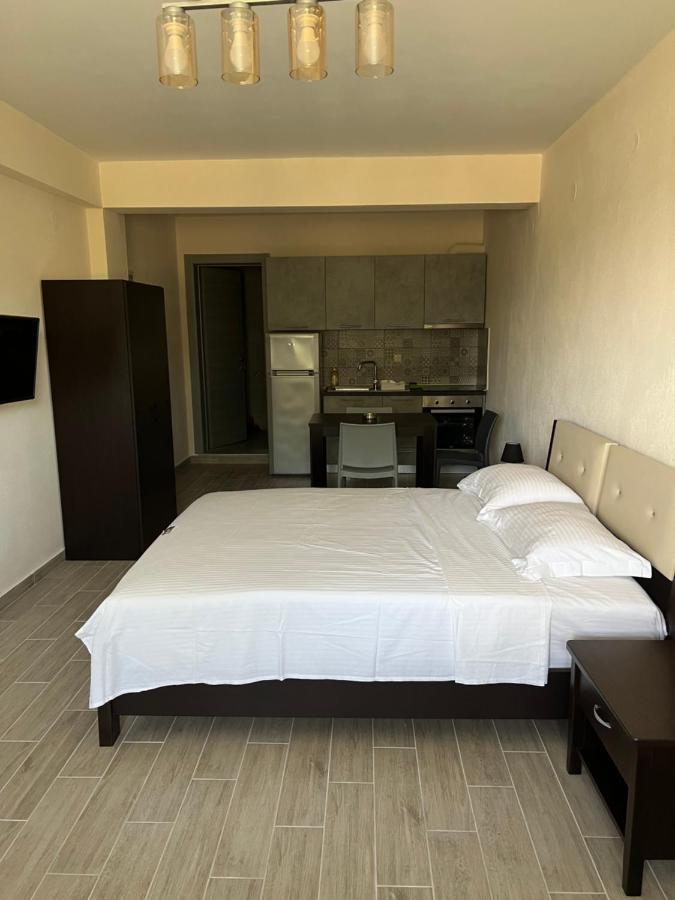 Bivas Apartments Ліменас Екстер'єр фото