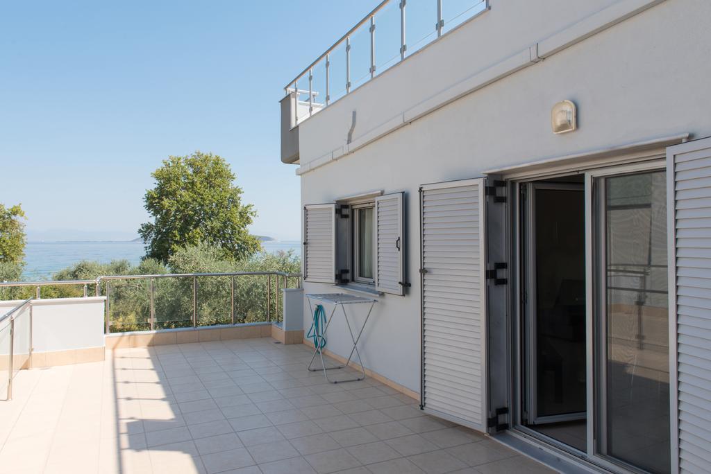 Bivas Apartments Ліменас Екстер'єр фото